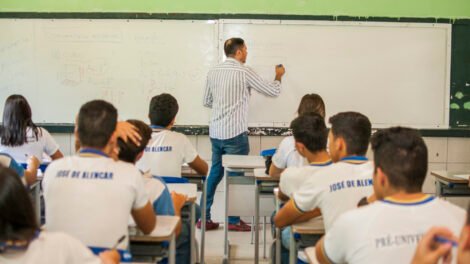 sesc-abre-inscricoes-de-cursos-gratuitos-para-educadores-no-ceara;-confira-lista