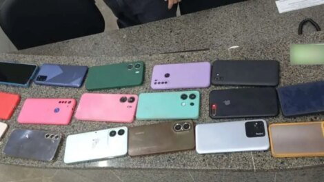 policia-prende-dois-homens-em-posse-de-17-celulares-dentro-de-veiculo-em-horizonte