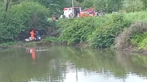 familia-morre-apos-carro-cair-em-acude-na-rodovia-entre-juazeiro-do-norte-e-caririacu
