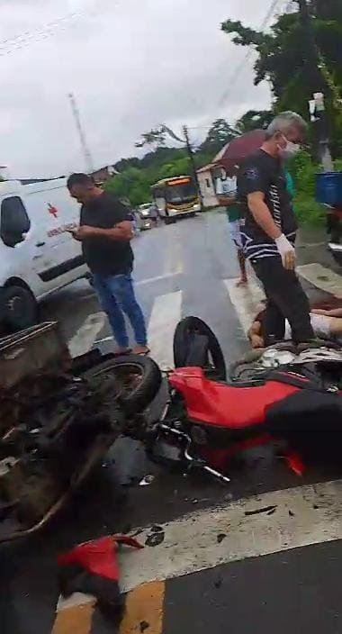 dois-motoqueiros-morreram-em-acidente-grave-na-pacatuba