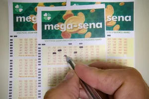 mega-sena:-duas-apostas-de-fortaleza-acertam-cinco-numeros-e-ganham-r$-48-mil