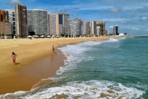 fortaleza-tem-cinco-praias-proprias-para-banho-neste-fim-de-semana