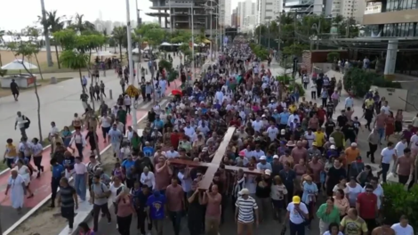 arquidiocese-de-fortaleza-realiza-a-14a-edicao-da-caminhada-penitencial