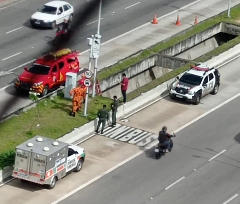 cadaver-e-encontrado-na-avenida-aguanambi,-em-fortaleza;-policia-investiga