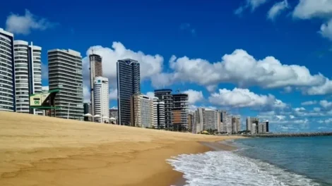 fortaleza-tem-nove-trechos-de-praia-proprios-para-banho-neste-fim-de-semana,-diz-semace