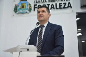 vereador-ronaldo-martins-realiza-audiencia-publica-sobre-produtos-alimenticios-“fake”-em-fortaleza