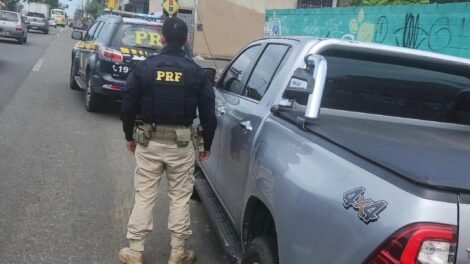 prf-recupera-caminhonete-de-luxo-roubada-duas-vezes-em-menos-de-dois-anos-em-fortaleza