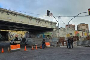 pessoas-em-situacao-de-rua-sao-acolhidas-com-servico-publico-e-deixam-viaduto-no-papicu