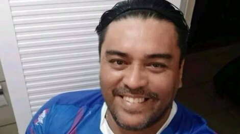 ex-goleiro-e-morto-a-tiros-apos-ser-atraido-a-campo-de-futebol-em-caucaia/ce