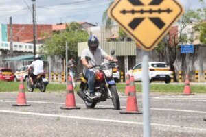 detran-ce-atende-candidatos-do-programa-cnh-popular-em-fortaleza,-caucaia,-maracanau-e-eusebio