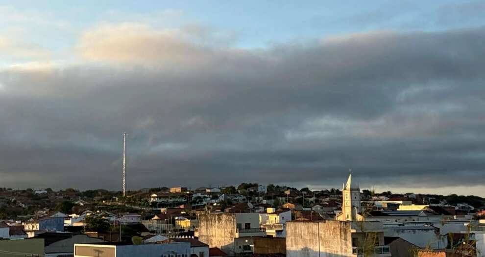previsao:-instabilidade-no-tempo-“perdeu-forca”-e-ceara-deve-ter-sol-de-segunda-(7)-para-terca-(8)