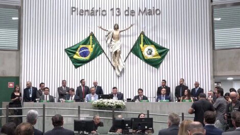 assembleia-legislativa-do-ceara-realiza-solenidade-para-marcar-190-anos-de-atuacao