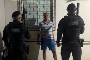 suspeito-de-assalto-a-idoso-motociclista-por-aplicativo-durante-corrida-e-preso-no-eusebio/ce