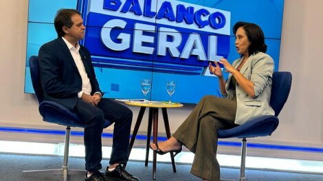 evandro-leitao-diz-que-em-um-mes-100%-dos-medicamentos-vao-estar-nos-postos-de-fortaleza
