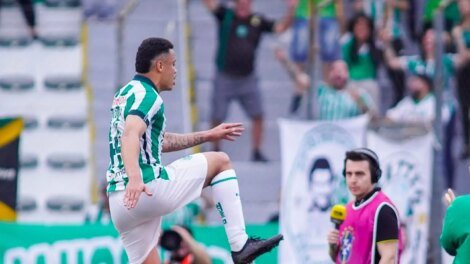 juventude-vence-o-ceara-de-virada-no-brasileirao-2025