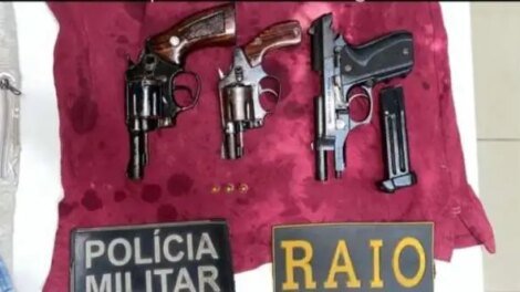policia-apreende-armas-usadas-em-ataque-a-casa-de-vereador-em-barroquinha/ce