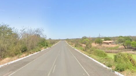 tres-jovens-cearenses-morrem-apos-carro-capotar-em-acidente-na-br-230,-no-piaui