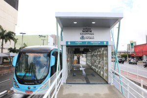 estacoes-de-onibus-da-bezerra-de-menezes-sao-liberadas-apos-interdicao-para-obras