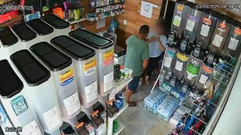 criminoso-assalta-loja-de-racao-no-bairro-vila-peri,-em-fortaleza