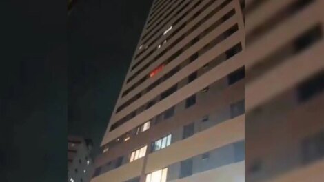 incendio-atinge-setimo-andar-de-predio-no-bairro-de-fatima,-em-fortaleza