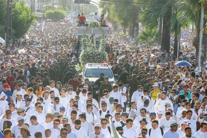 caminhada-com-maria-2025-anuncia-mudanca-no-local-de-encerramento,-em-fortaleza