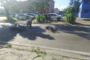 motociclista-morre-ao-tentar-ultrapassagem-entre-dois-veiculos-na-avenida-mister-hull