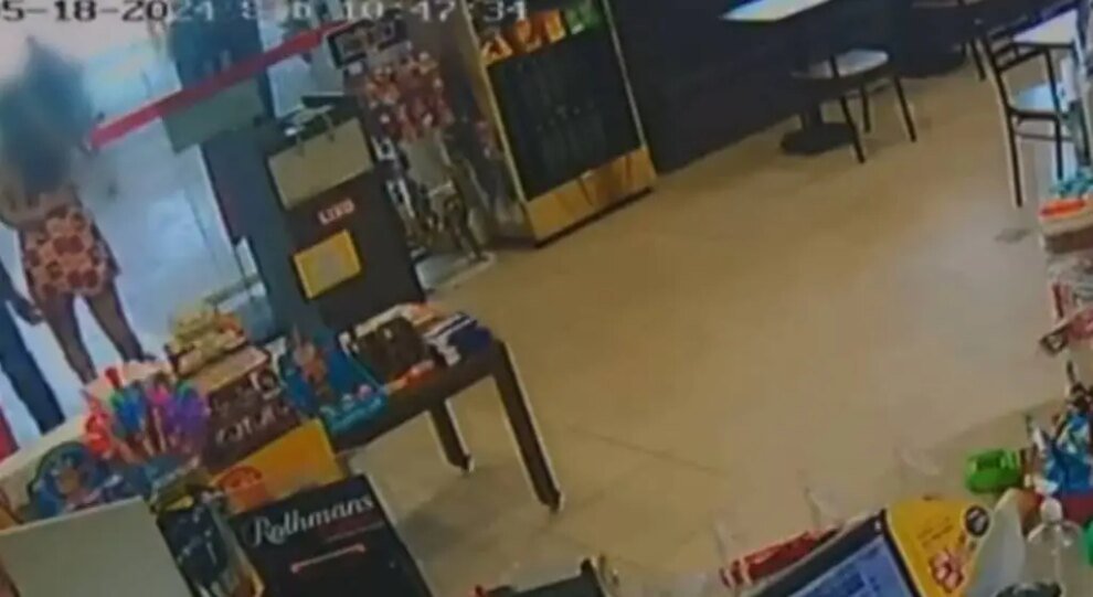 medico-baiano-e-denunciado-por-apalpar-mulher-em-loja-de-conveniencia-na-capital