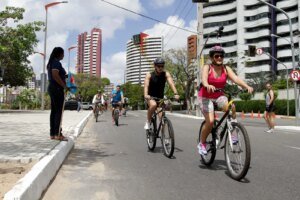 ciclofaixa-de-lazer-movimenta-o-domingo-em-fortaleza-com-rotas-e-atividades-infantis