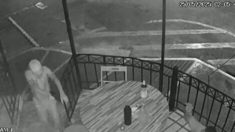 grupo-de-seis-assaltantes-faz-arrastao-em-bar-na-varjota,-em-fortaleza