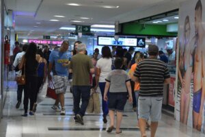 dia-livre-de-impostos:-mais-de-500-lojas-participam-da-acao-em-fortaleza;-confira