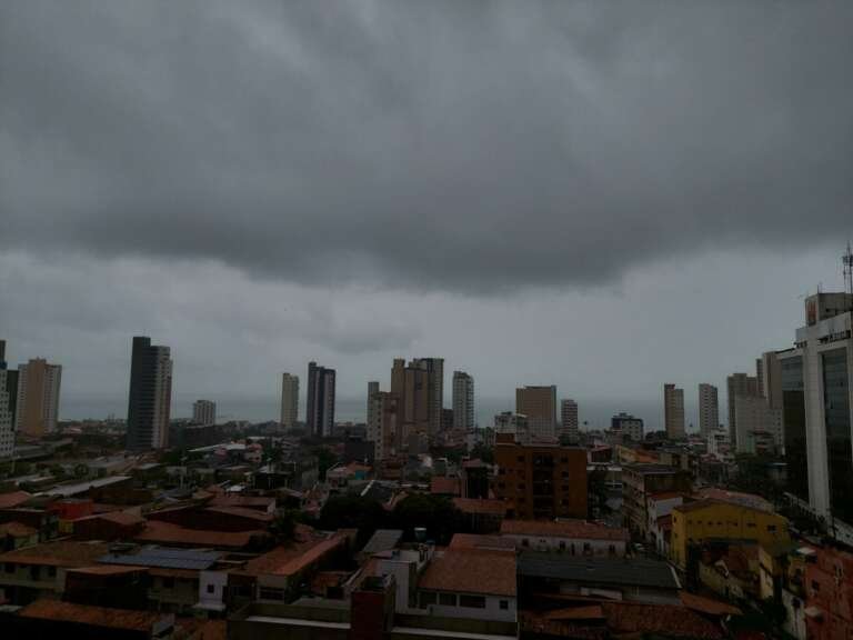 quadra-chuvosa-no-ceara-em-2025-fecha-dentro-da-media,-mas-tem-pior-abril-em-oito-anos