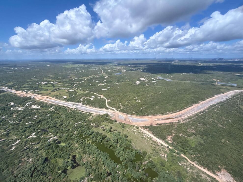 ferrovia-transnordestina-chega-ao-macico-de-baturite-com-investimento-de-r$-1-bilhao