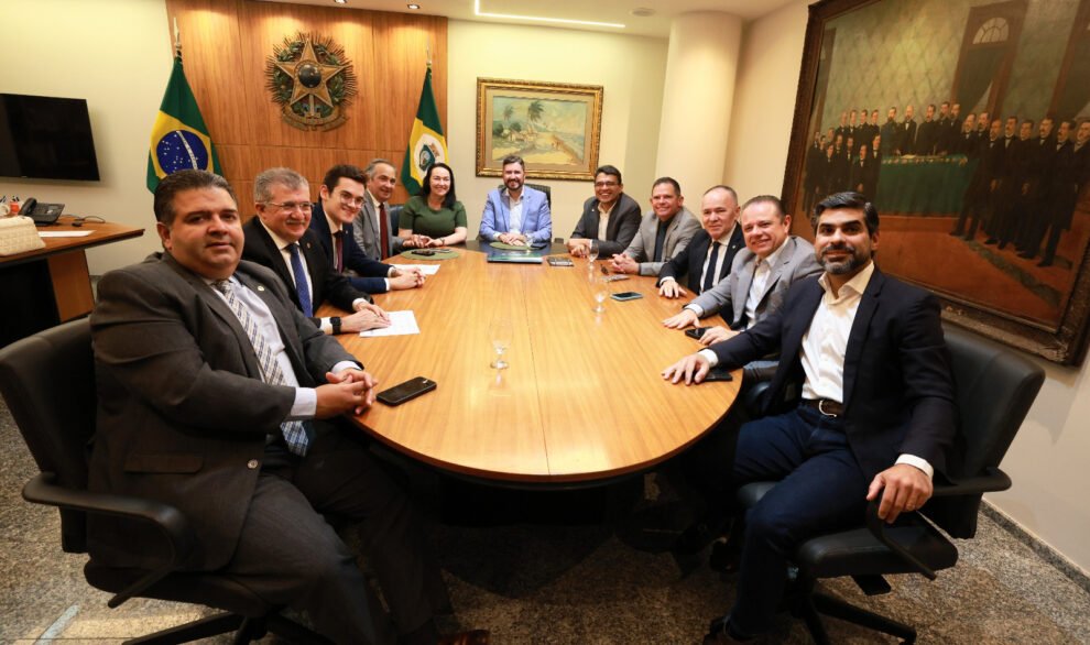 romeu-aldigueri-recebe-oposicao-para-discutir-funcionamento-do-legislativo-estadual