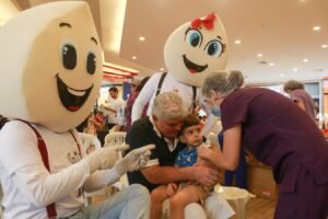 shoppings-de-fortaleza-recebem-novo-mutirao-de-vacinacao-neste-sabado-(14);-confira-os-locais