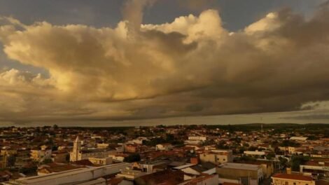 frente-fria-provoca-aumento-da-nebulosidade-no-ceara;-chuva-atinge-20-municipios
