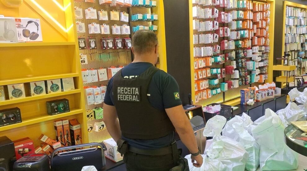 operacao-triunfo:-receita-federal-apreende-mercadorias-ilegais-no-comercio-de-sobral