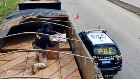 prf-apreende-cerca-de-7-milhoes-de-cigarros-contrabandeados-em-caucaia/ce