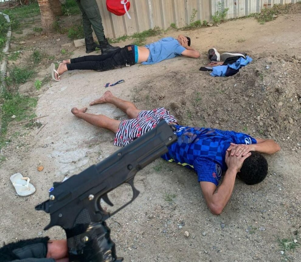 suspeitos-de-assalto-sao-capturados-por-agente-de-seguranca-de-folga-no-mondubim