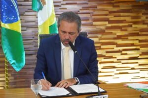 elmano-determina-ponto-facultativo-na-sexta-feira-(20),-apos-feriado-de-corpus-christi