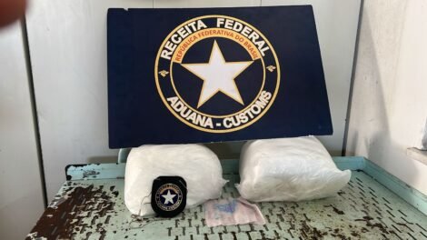 receita-apreende-7,5-kg-de-cocaina-em-encomenda-de-sao-paulo-no-aeroporto-de-fortaleza