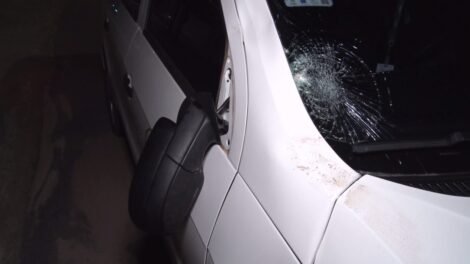 mulher-morre-atropelada-ao-tentar-atravessar-ce-040,-em-aquiraz,-no-ceara