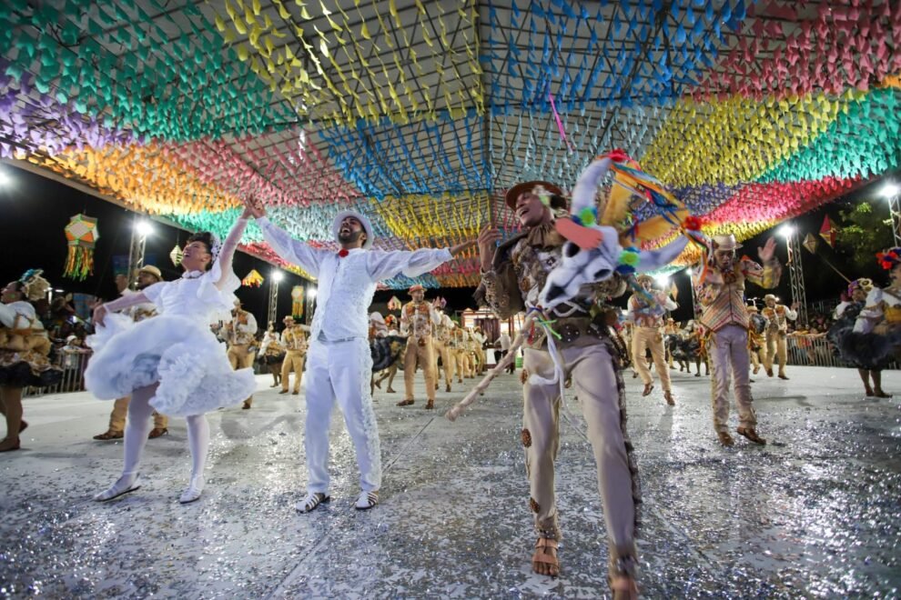 “forro-das-antigas”:-estacao-das-artes-recebe-show-de-iara-pamella-esta-semana