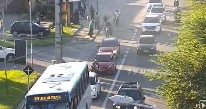 motorista-e-preso-pilotando-motocicleta-com-placa-adulterada-no-bairro-mondubim