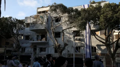 trump-anuncia-acordo-de-cessar-fogo-entre-israel-e-ira