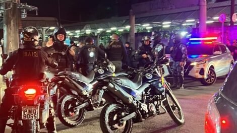 morador-recem-chegado-no-bairro-e-atacado-a-tiros-ao-lado-do-terminal-siqueira