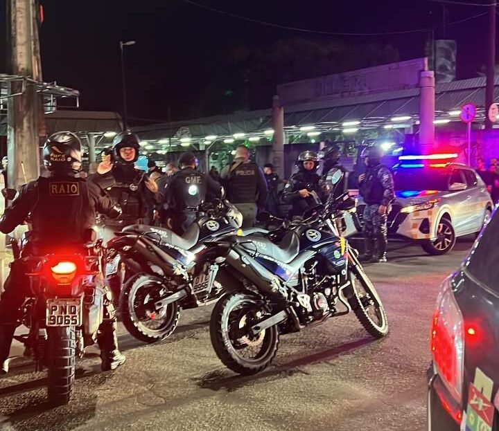 morador-recem-chegado-no-bairro-e-atacado-a-tiros-ao-lado-do-terminal-siqueira