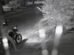 moradora-e-assaltada-por-casal-em-moto-enquanto-mexia-no-celular-no-portao-de-casa