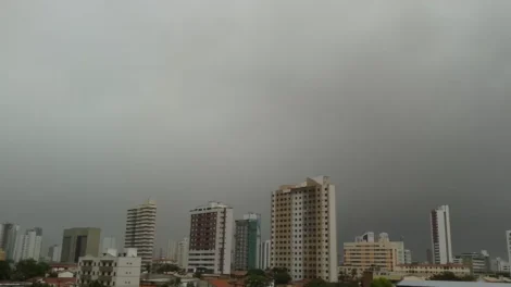 chuva-atinge-72-cidades:-quixeramobim-e-fortaleza-lideram-volumes
