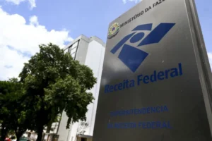 operacao-da-pf-prende-dois-suspeitos-de-planejar-morte-de-auditor-da-receita-federal-no-ceara