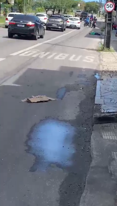 assaltante-e-morto-apos-tentar-roubar-vitima-que-estava-em-carro-blindado-em-fortaleza